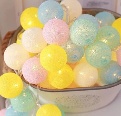 Cotton thread star-shaped lanterns with LED lights